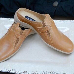 David Aaron shoes Italian slip ons tan 6.5
